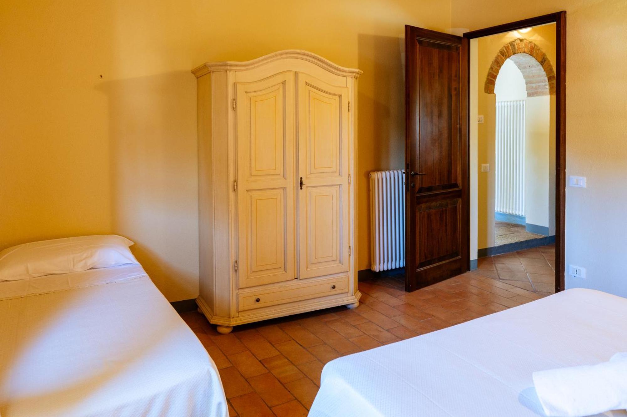 Villa Le Beringhe - Wine Pool & Relax Colle di Val d'Elsa Exterior foto